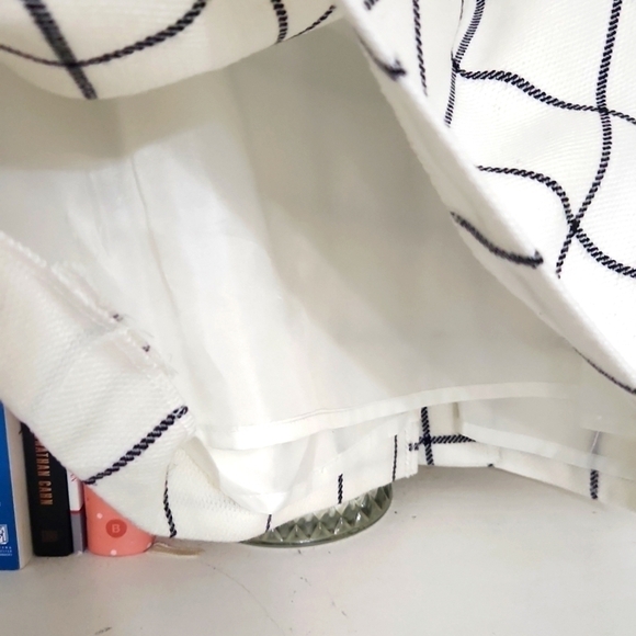 Elegant White Checkered Modest Skirt Large Career - Picture 3 of 7